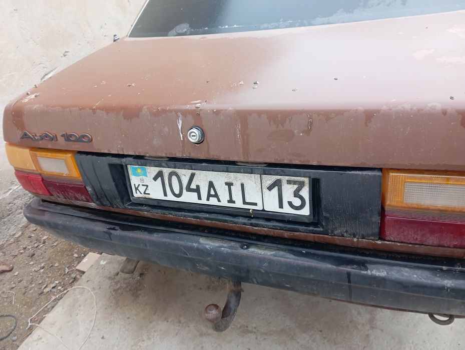 Машина Ауди с3,2,2 Атакет