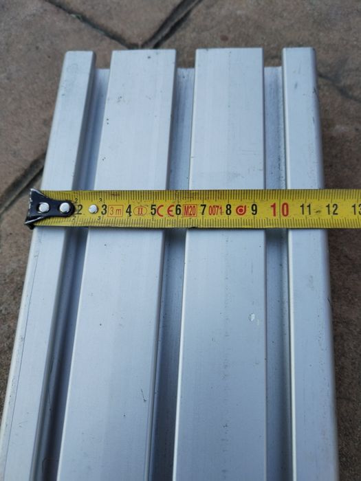 Profile  aluminiu  extrudat anodizat ITEM