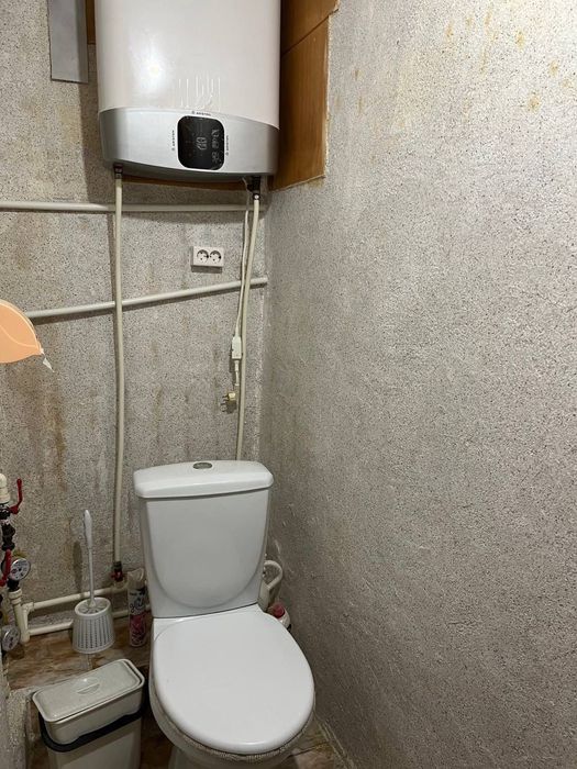 Продам квартиру 3-х комнатную