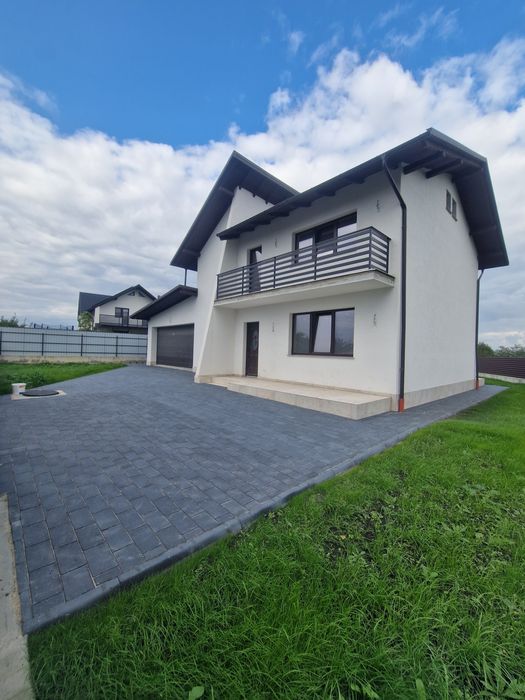 Vând casa total mobiltata si utilata la intrare în Moara la cheie cu 7