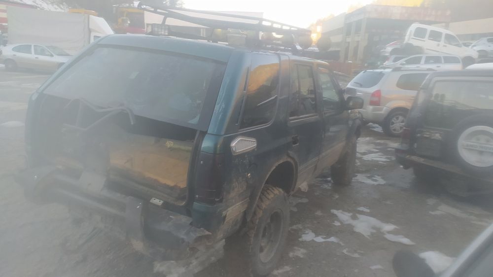 Опел фронтера 2.3 дизел на части