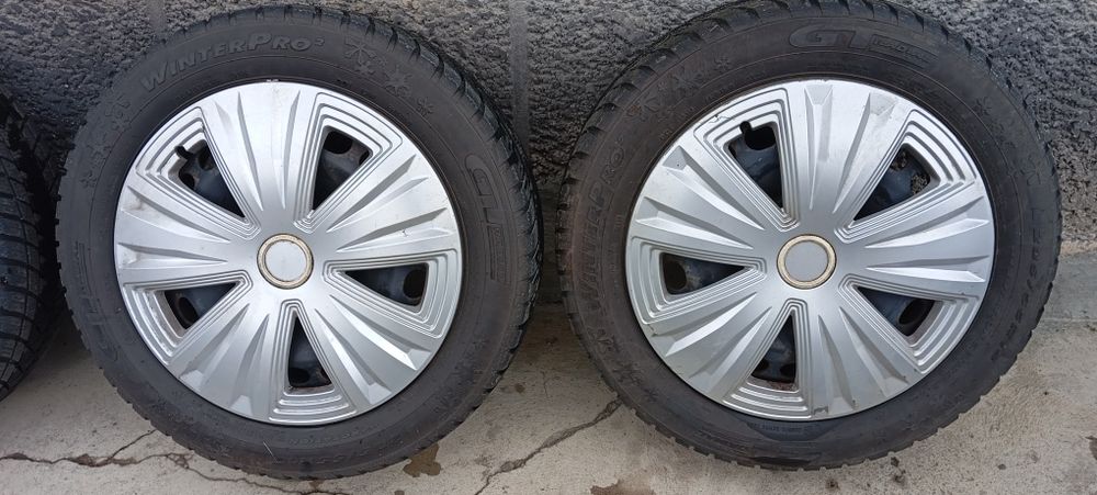 Set 4 cu Jante Oțel Cauciucuri iarna 205 55 R16