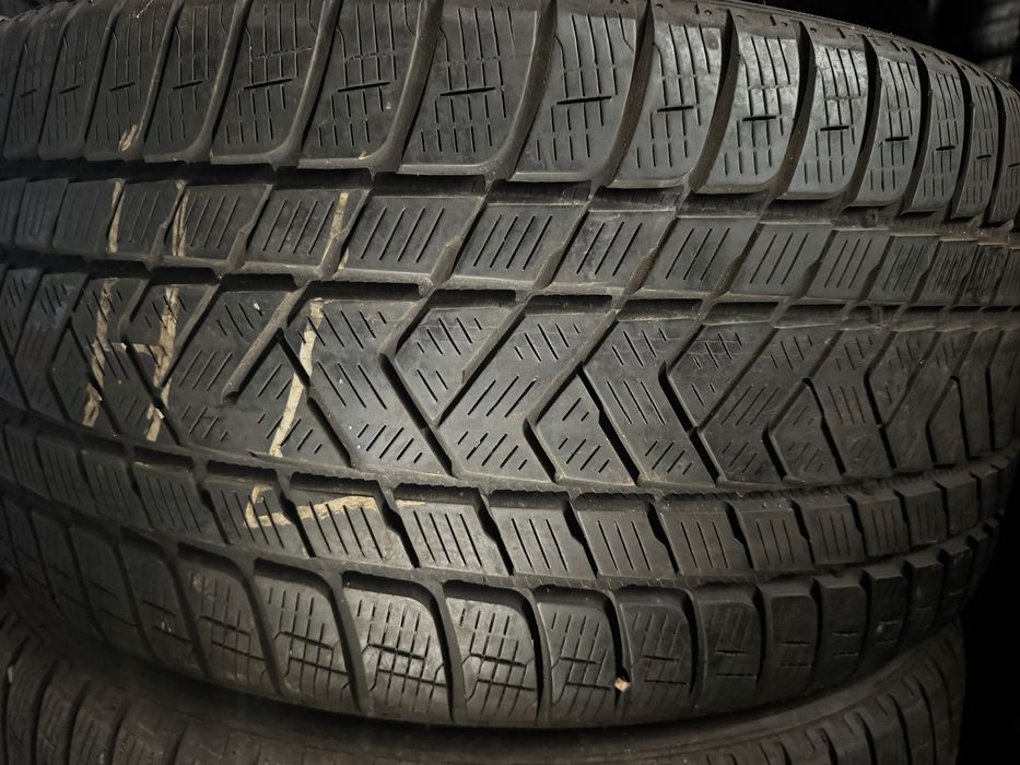 Шины 295/40 R 20 Pirelli из Германии