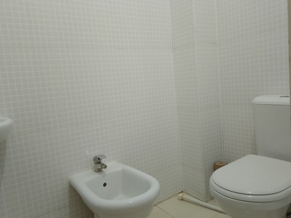 Urganch shaharida joylashga 4 xonali   kvartira sotiladi