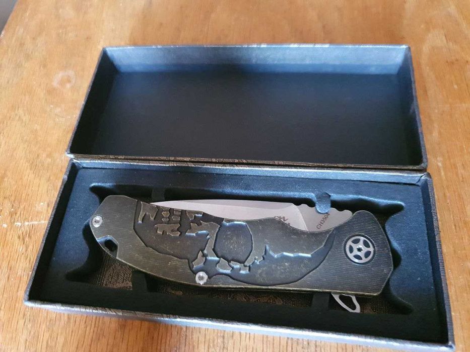 Нож CH CH3504 с титаниева дръжка и острие S35VN