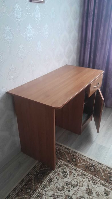 Стол ученический