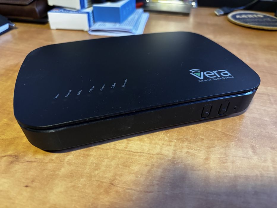 Vera Plus Smart Home Controller