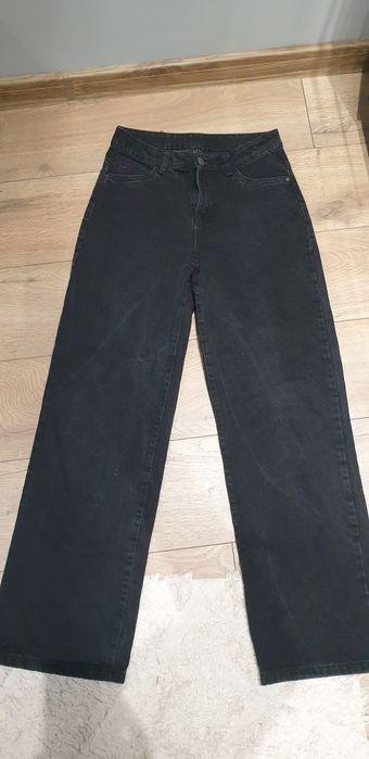 Дамски дънки 20 лв. броя