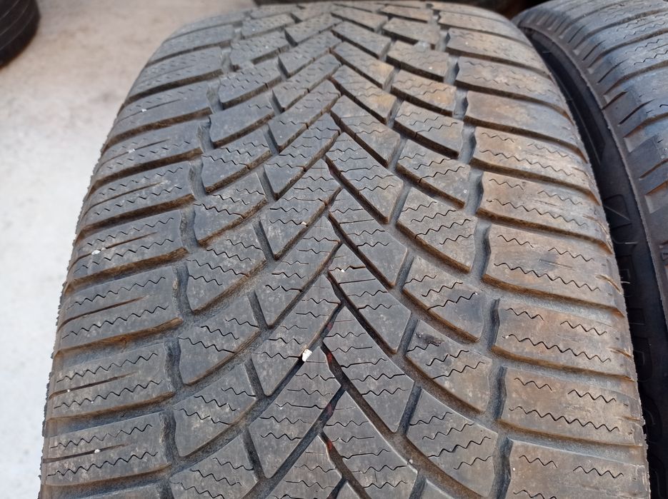 4бр.235/45 18 Зимни гуми Bridgestone-Внос от Австрия