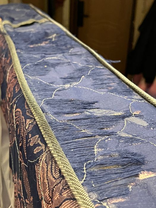 Отдам матрас 2-х спальный