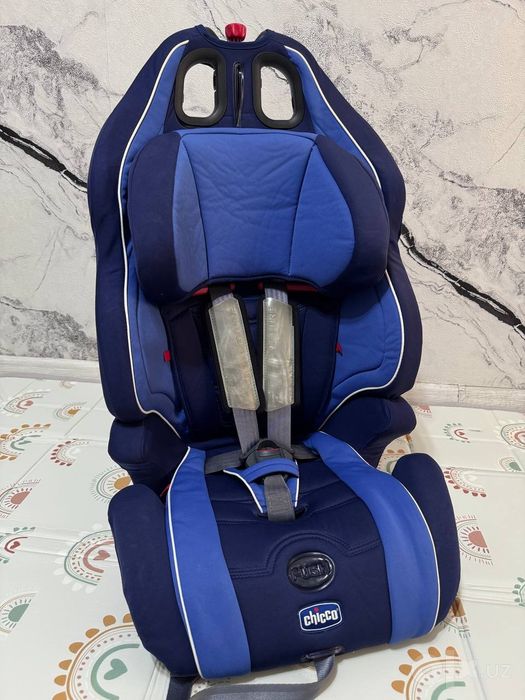 Автокресло chicco