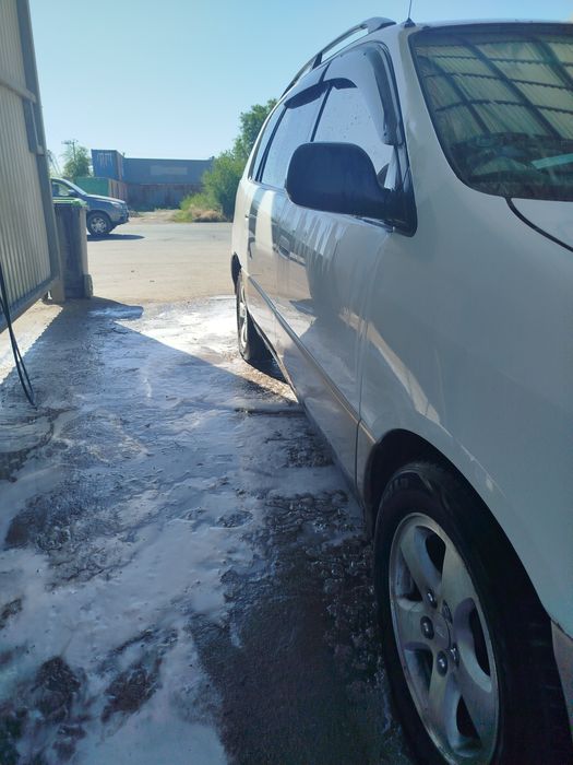 Продам Тойота Ипсум 98 г.