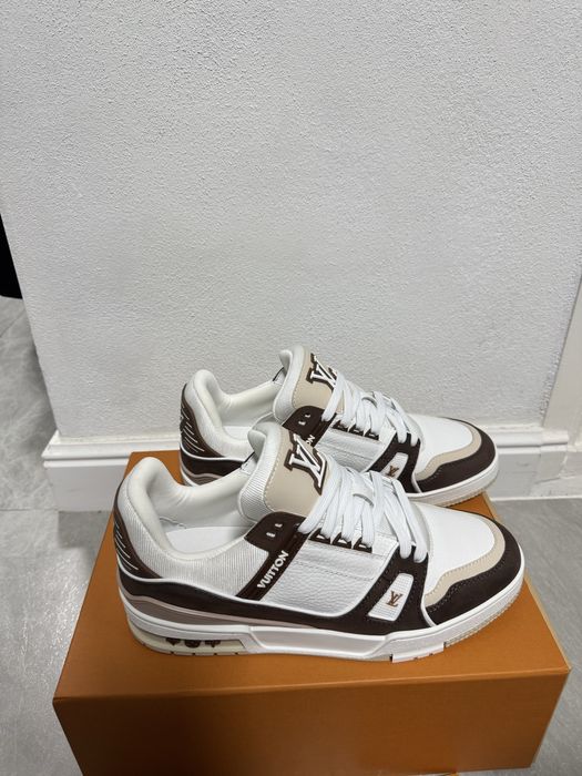 Adidasi Louis Vuitton