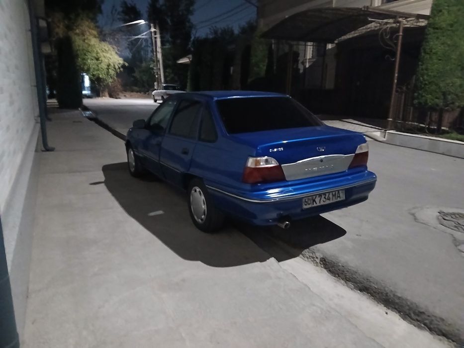 Нексия1 2000года