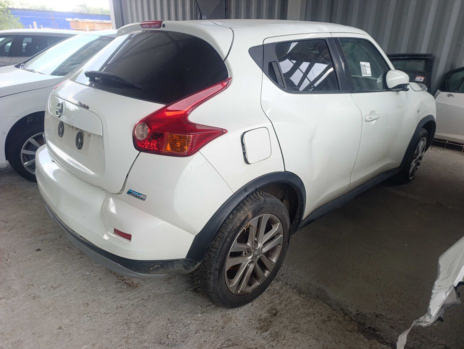 Nissan Juke / Нисан Джук - на части