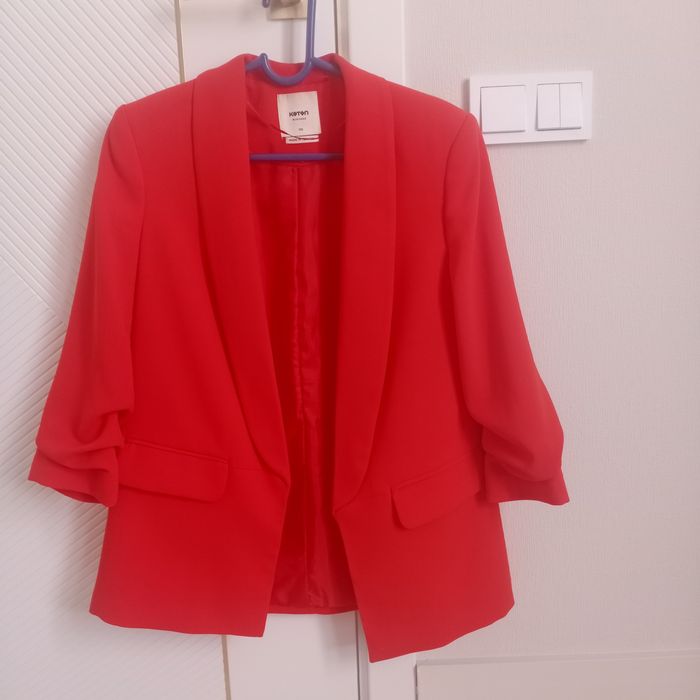 Продам пиждак с брюкой