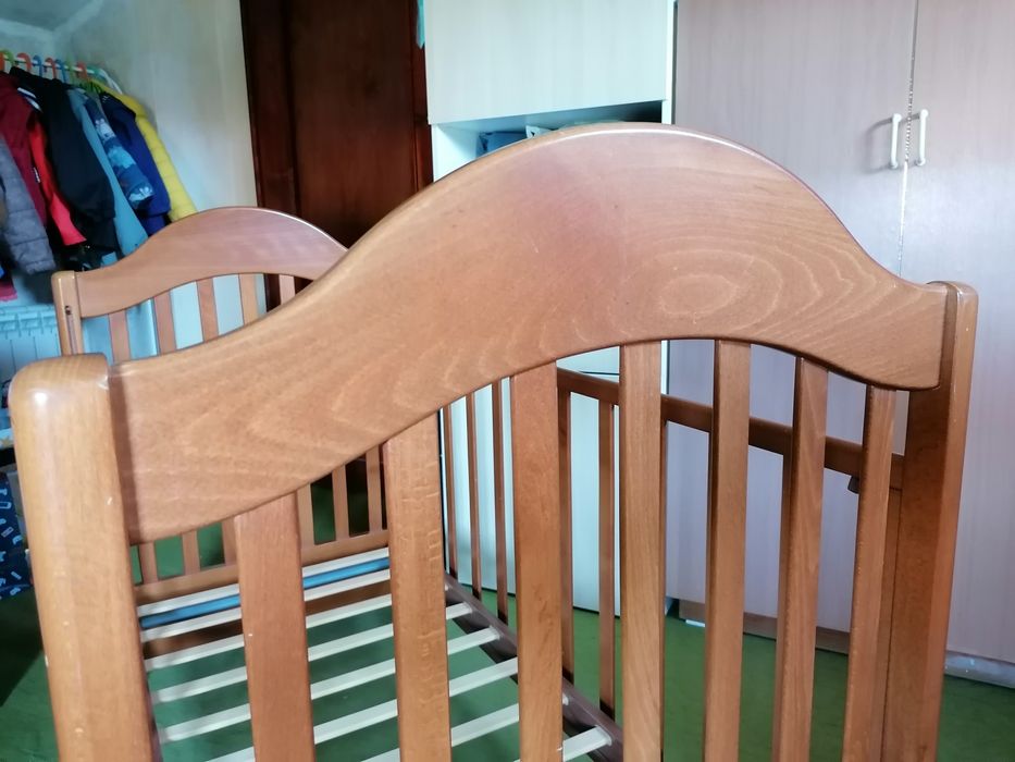 Детска кошара, креватче от масив дъб