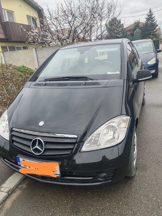 Vând Mercedes A 160