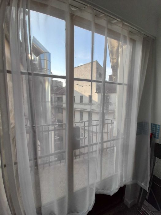 Închiriez garsonieră vintage, zonă ultracentrală