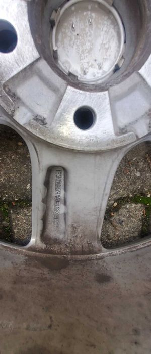 Лети джанти Ауди Q5 235/65R17