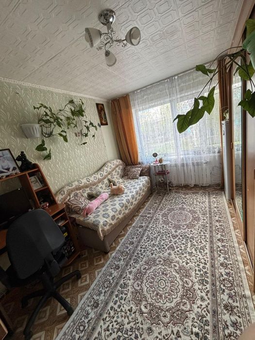 Продам квартиру район ЖДС