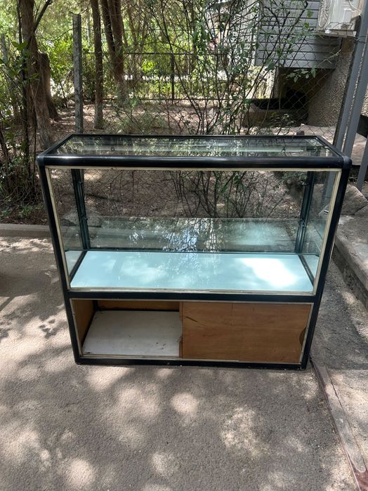 Десерты хранение витрина под смартфоны