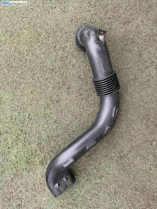 Tub Tubulatura Racord Deflector Admisie Aer Dacia Logan 2 2012 - 2019 Cod 165556691R 165556691 [C4526]