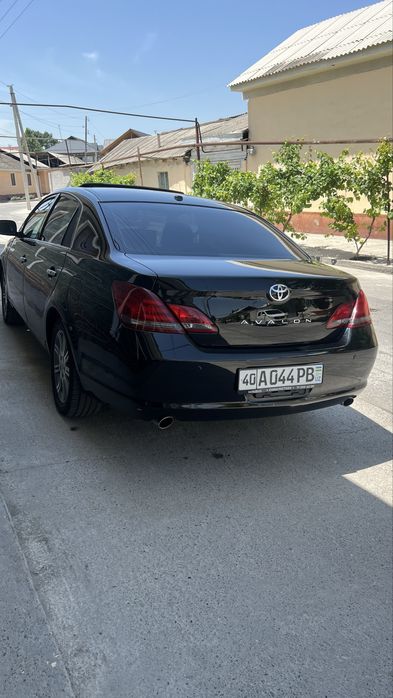 srochna Toyota Avalon