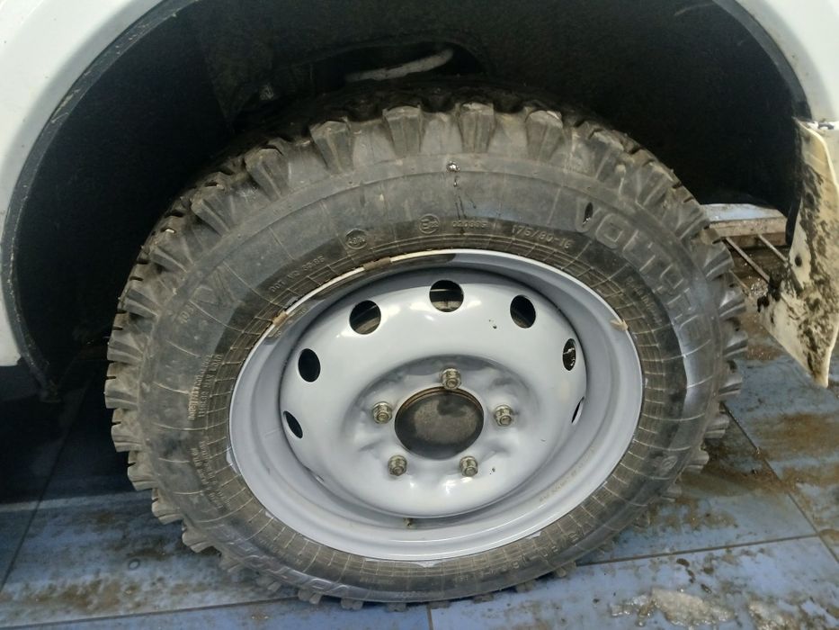 Продам зимние резину