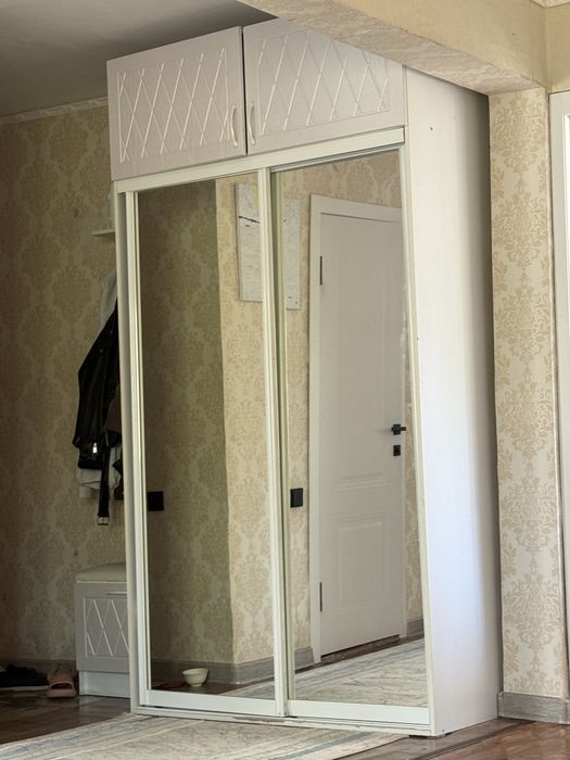 шкаф купе в хорошем состояний