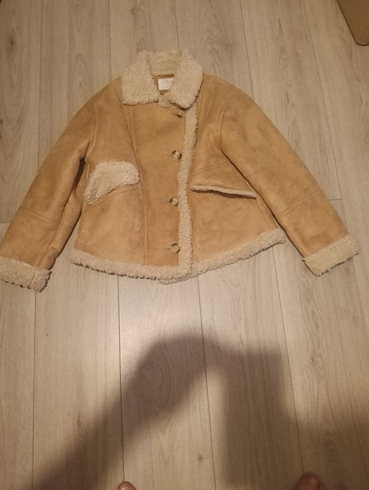 Cojoc pentru copii 11-12 ani de la Zara.