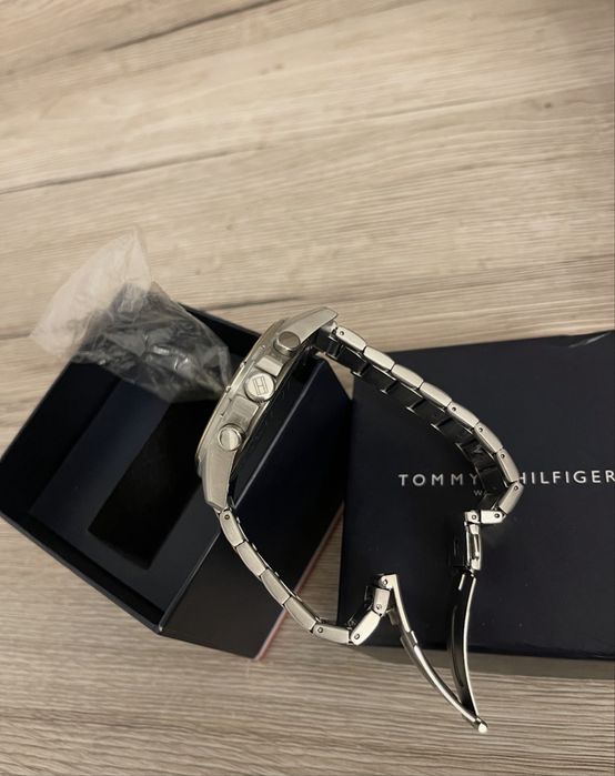 Tommy Hilfiger ceas