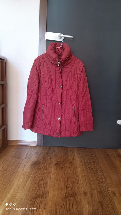 Дамско зимно яке BIAGGINI в цвят бордо