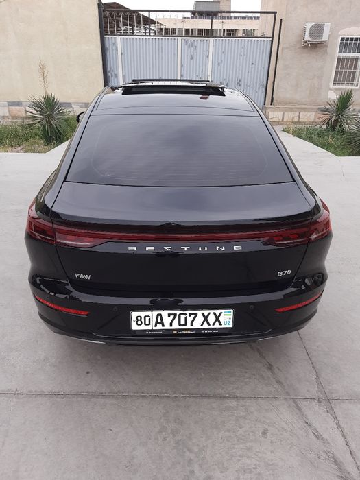 Bestune B70 2025 yangi