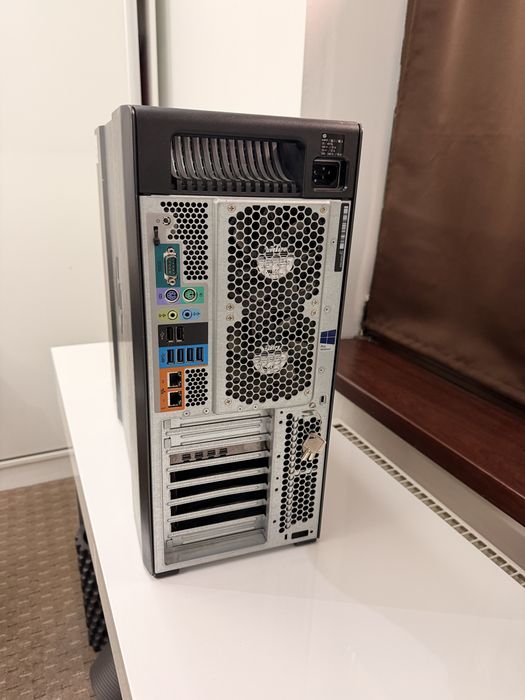 HP Z840 WORKSTATION / SERVER – Intel Xeon E5-2687W v3, 16GB RAM, SSD 256GB
