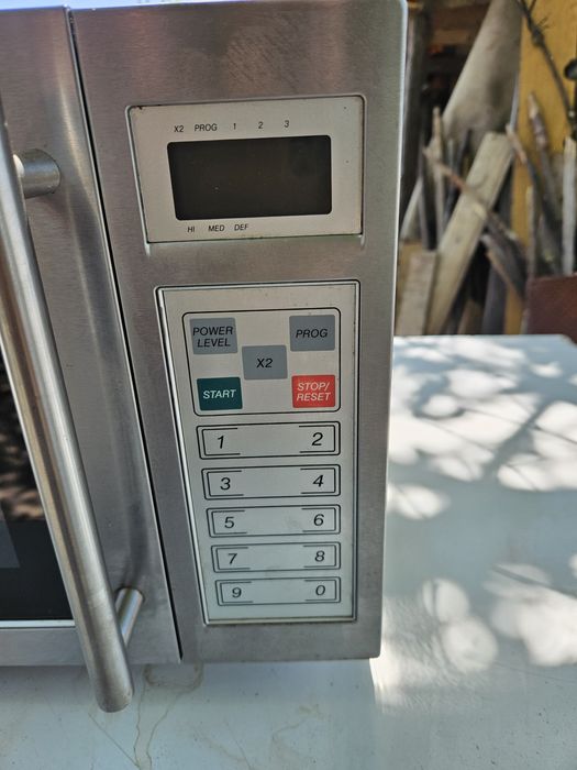 Микровълнова Фурна Професионална 1.500 W. Германия