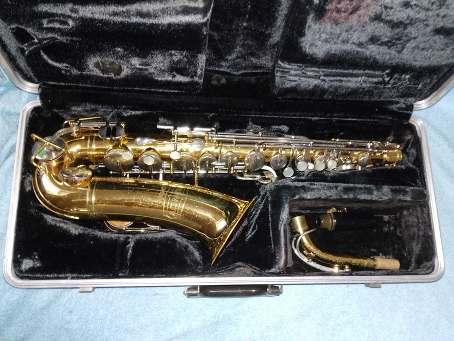 Saxofon alto Bundy Selmer made in USA in stare buna