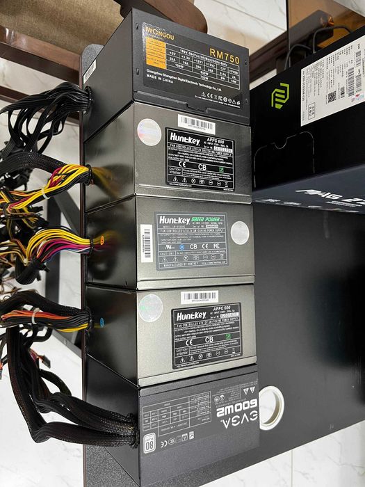 Разные блоки питания 600-750w в количестве 6 штук