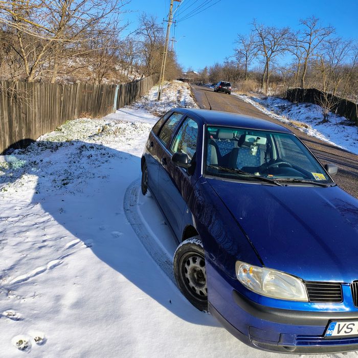 Vând Seat Ibitza