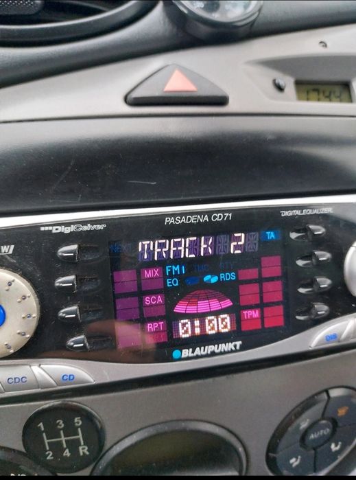 CD Player auto Blaupunkt

Pasadena CD71