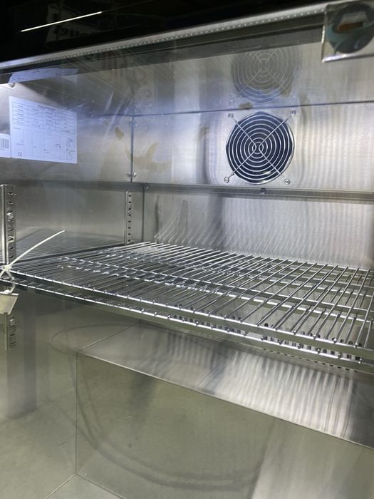 Minibar frigirific cu geam 3 usi