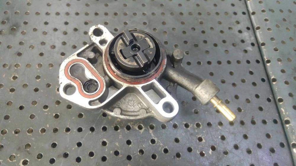 pompa vacuum  2.0 hdi rhw fiat ulysse  citroen c8 peugeot 807  607