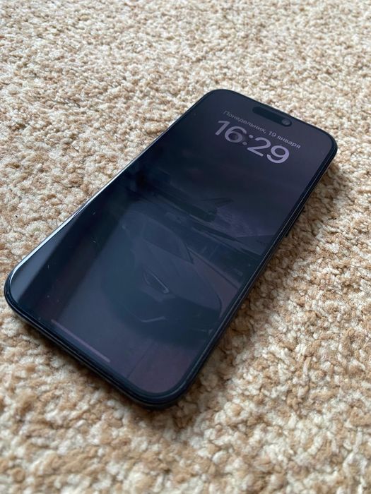 Продам айфон 15про