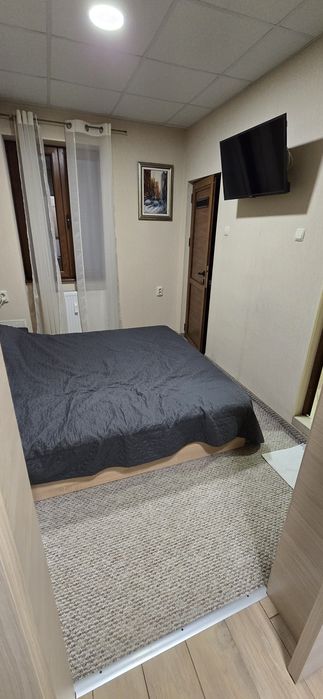 Дава се под наем Едностаен апартамент в Плевен, Идеален център - 50 кв.м за 408 € - Снимка #5