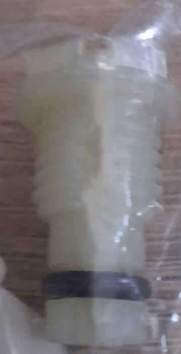 Surub aerisire radiator