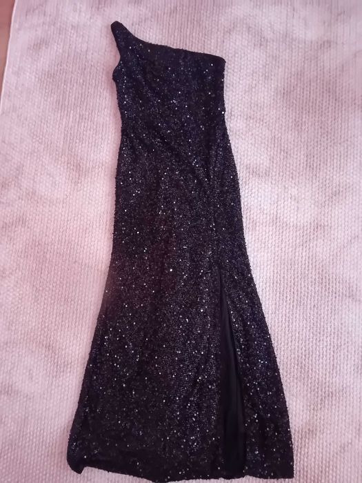 Официална   рокля