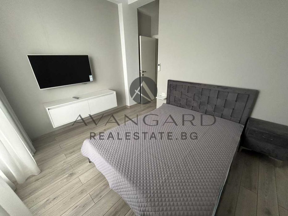 Продава се Четиристаен апартамент в Пловдив, Христо Смирненски - 194 кв.м за 1547 €/кв.м - Снимка #6