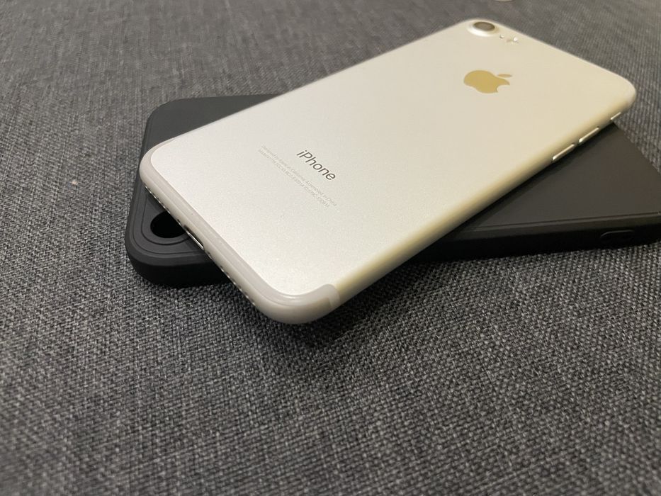 Iphone 7 128GB и калъф