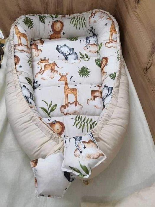 Двулицево бебешко гнездо