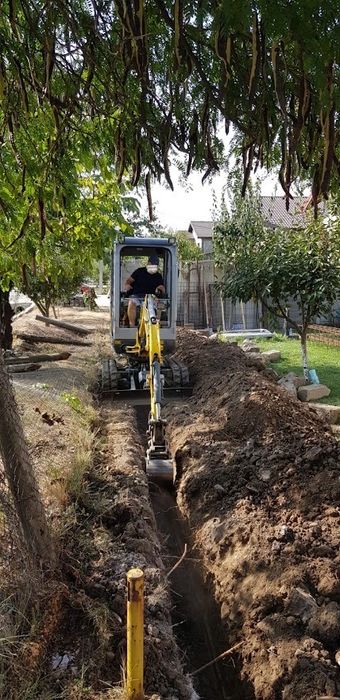 Miniexcavator de Închiriat Diverse Lucrări